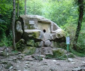 krymskie_dolmeny